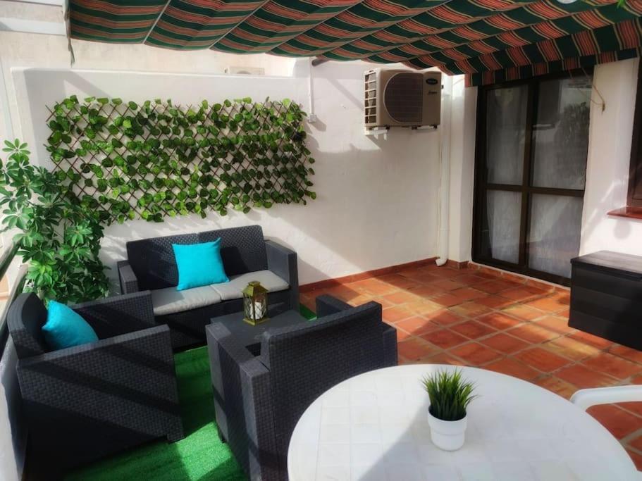 Apartamento Maika Benalsun Pueblo Evita 贝纳尔马德纳 外观 照片