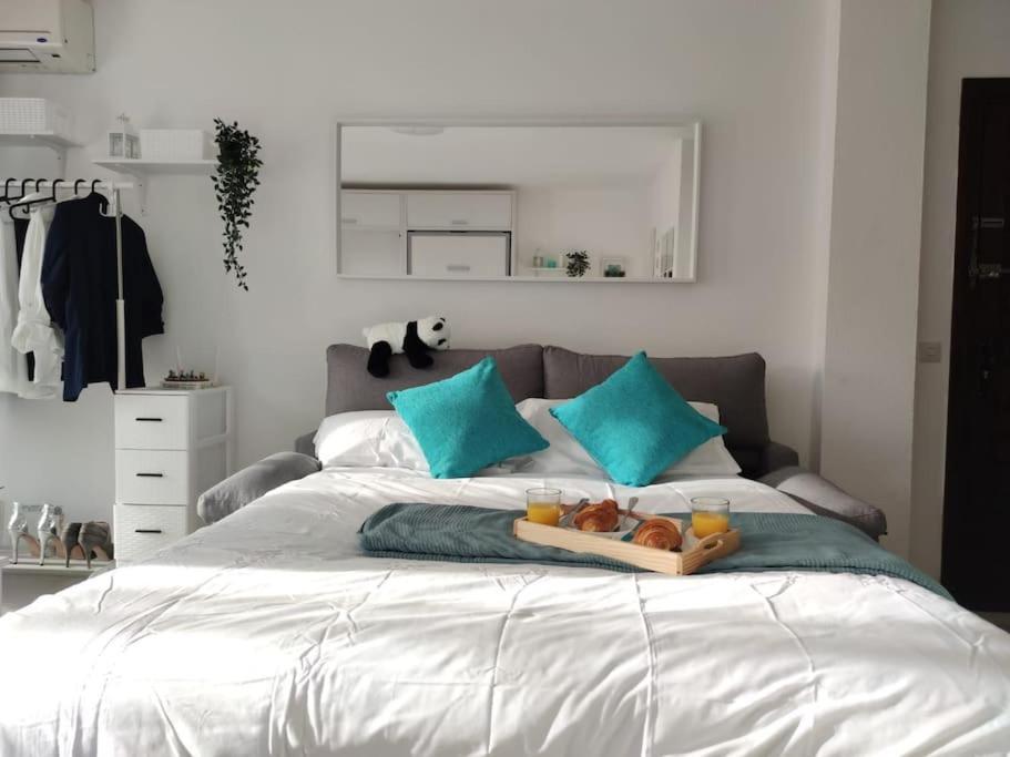 Apartamento Maika Benalsun Pueblo Evita 贝纳尔马德纳 外观 照片
